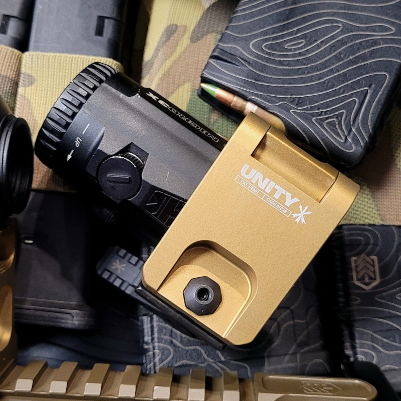 Unity FAST Omni Magnifier Mount